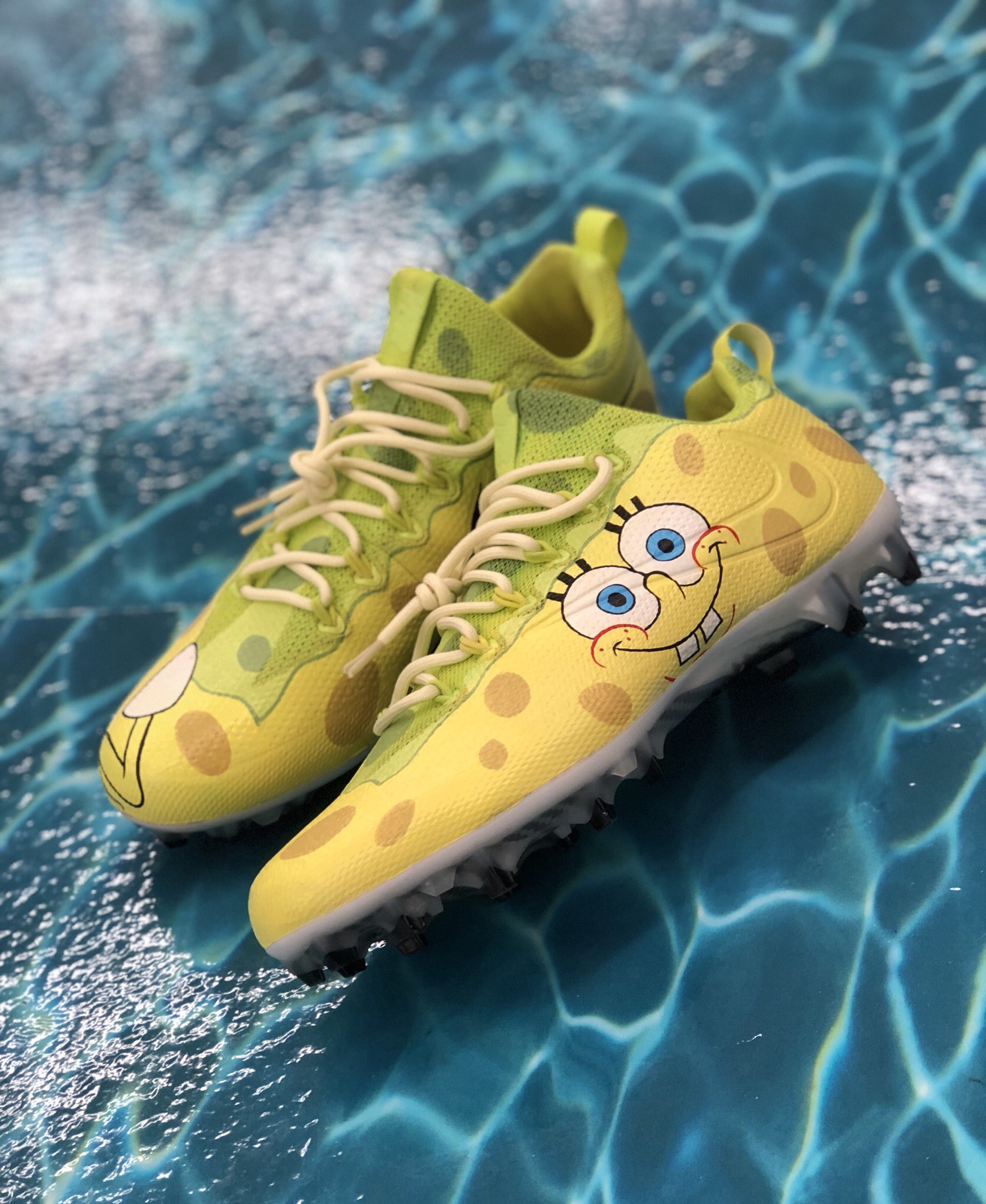 Spongebob clearance baseball cleats