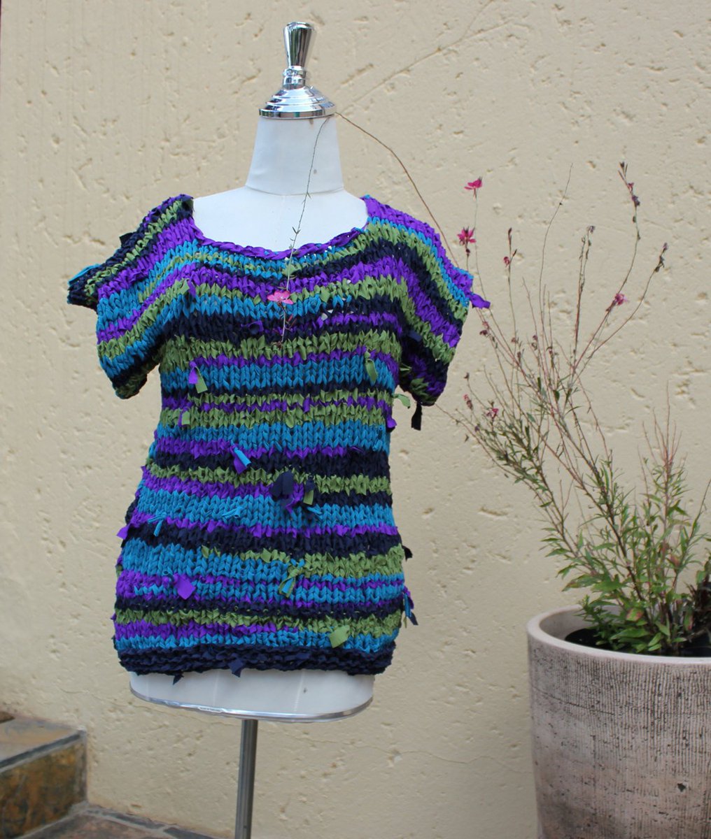 kennainafrica's tweet photo. Casual ladies top , Textured Clothing , Wearable art , Chunky Knit , Ladi⦠https://t.co/mzBWlAkJy0 #Etsy #LadiesTank https://t.co/M7ezuJqy8A