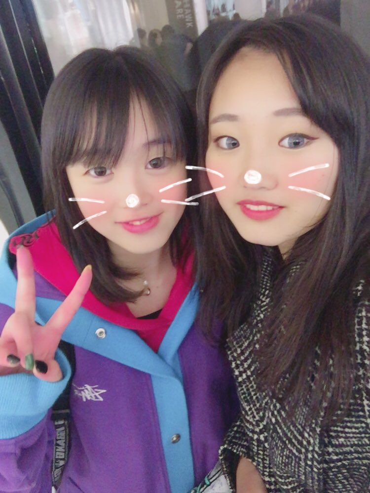 ___JH___'s tweet photo. ここちゃんとゆずりんに会えて
写真撮れてめっちゃ嬉しかったあああ🌟🖤

2人とも可愛すぎやし、、、
またゆっくり会って話そうね〜💙🌀 https://t.co/whmE54IJxO
