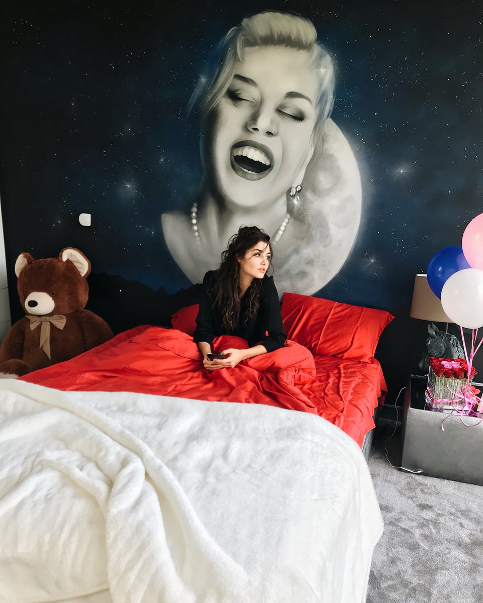 Başucum🌙
Yetenekli arkadaşlarım ellerinize sağlık! <a href="/mynameis/">Laoki</a>.case @isacstar1 
Tam anlamıyla aklımdakini tasarladınız💪🏼