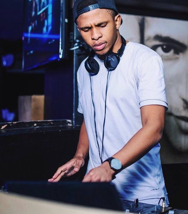 Mariokunene's tweet photo. #LadiesMix with @JoeyDrumzSA on the #JamAvenue only on @gagasifm https://t.co/ZB5vDHOaKP
