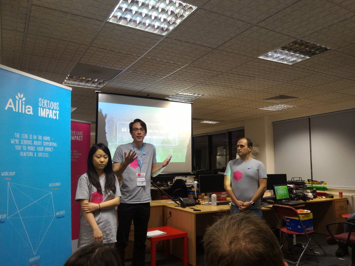 Maximilian_Ge's tweet photo. Team Beating Eating at #sudoimmerse present #MR eating disorder training #healthyeating #healthcare @sudochallenge #hackathon #socialimpact @AlliaLtd @RealVNC https://t.co/2qir6fLI1N