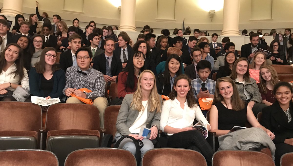 KMaeWanders's tweet photo. Wrapping up another great Model UN weekend @VAMUNATUVA at Closing Ceremonies! #futureleaders #Diplomacy #ModelUN #munfun 🌍🗺💡🤝 @in2football https://t.co/EEmW9cm5Ke