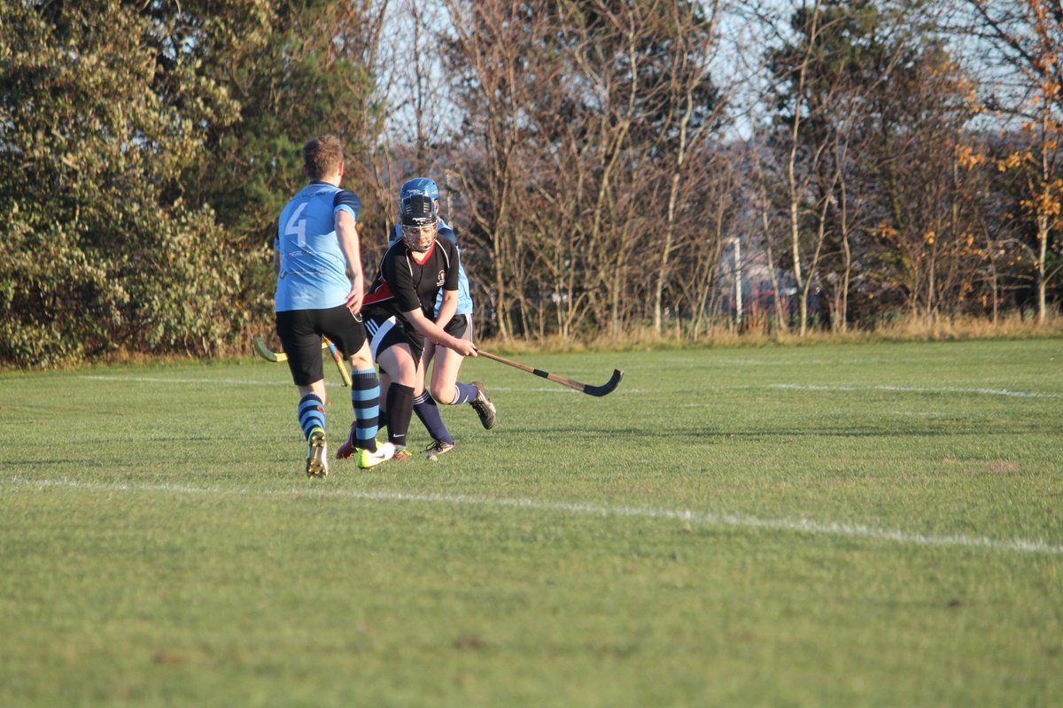 DundeeShinty's tweet photo. @UStAShintyM Photos from yesterday's win against @UStAShintyM #shinty #DeargAgusDubh (3) https://t.co/nqpoaKZGi9