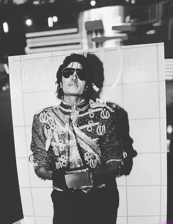 addicted_torock's tweet photo. Buenos días gente 😴

#RockAndRoll #MichaelJackson https://t.co/upTWdElvap