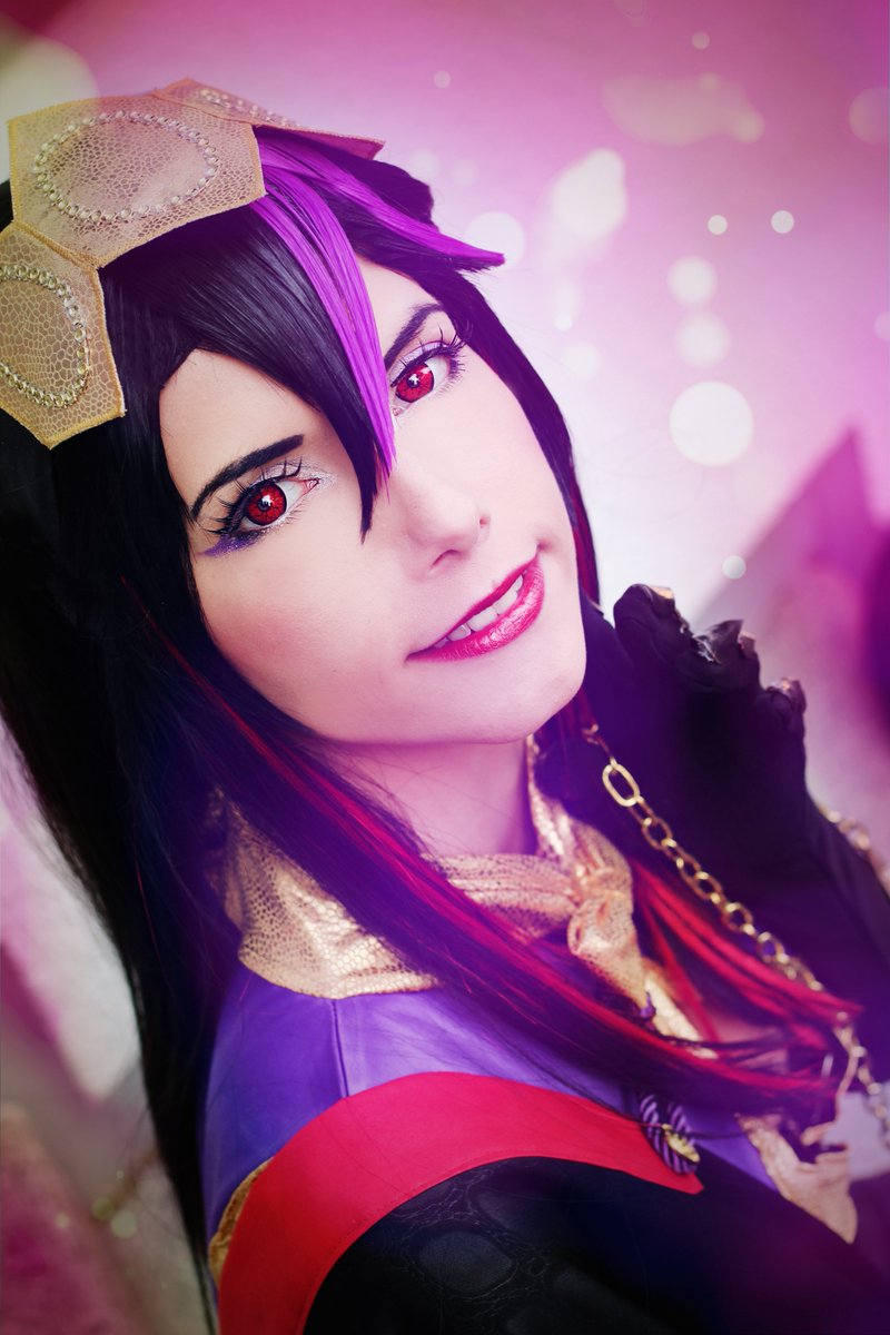 Mietzewhite's tweet photo. I love the Seviper photos so much which @Sasukun24 made of me at Connichi this year!!! :D
I'm still editing the rest right now! :D ♥
Design by Meruruusa
#Pokémon #Seviper #Vipitis #Gijinka #Meruruusa #Connichi2017 https://t.co/WauCTEb9tC