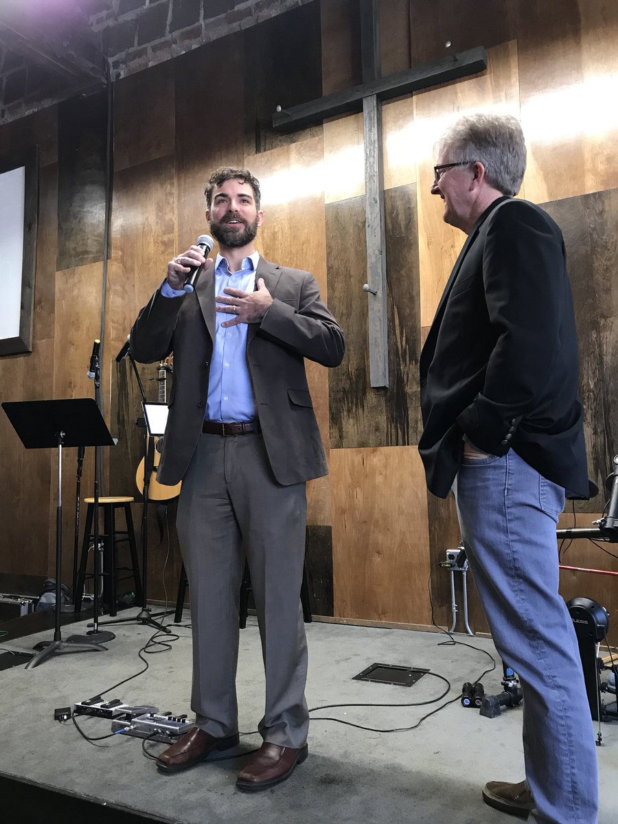 LeighAnnCampb3's tweet photo. So thankful that we’ve had CraigVerm this past month while he was here in KC. Hearing his walk with Christ in the opera world was so encouraging! Praying God’s best until we meet up again! @newlifekc #communityincontext #goseeEverest #audienceofone https://t.co/02bJEtUXRF