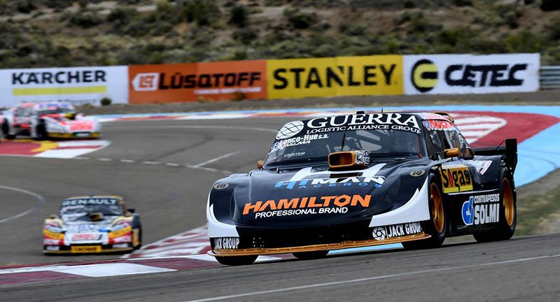 uvturbo's tweet photo. #TCenComodoro FINAL! @jositoooooo fue el ganador. @AgustinCanapino culminó segundo y le descontó a @FacundoArdusso en la Copa de Oro. https://t.co/o8KCu2ofYu