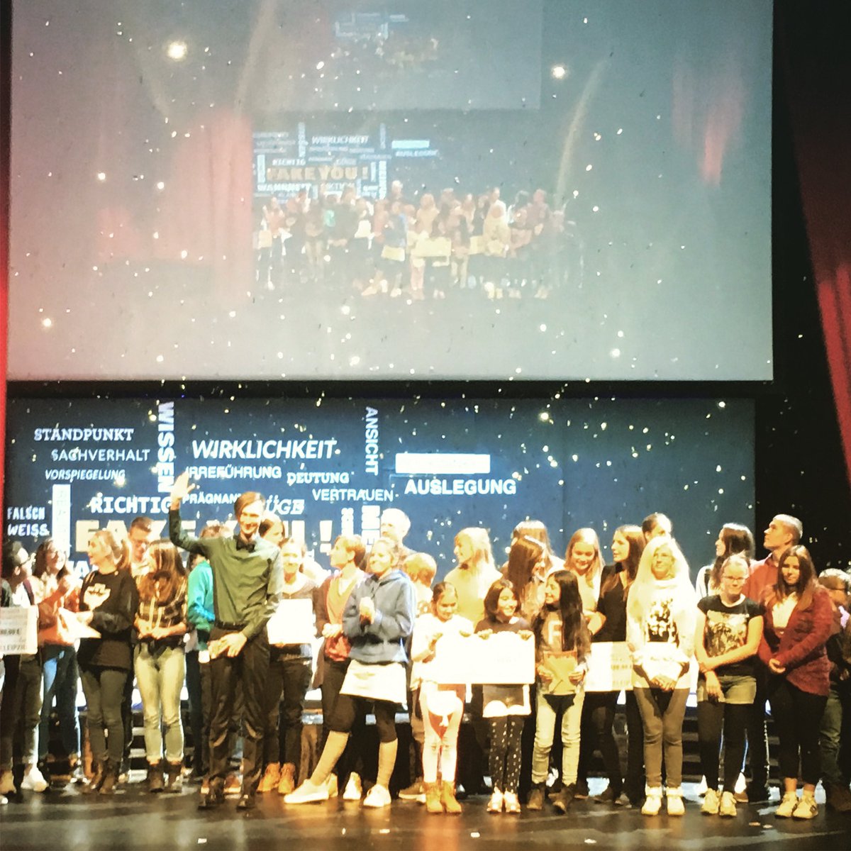 Visionale_Lpz's tweet photo. Das war es. Die #Visionale ist vorbei! Wir wünschen allen Gewinnern viel Freude an Gewinn.
Wir sehen uns im nächsten Jahr wieder. #leipzig #medienwettbewerb #visionale17 #visionale18 https://t.co/lGHjSoFCsP