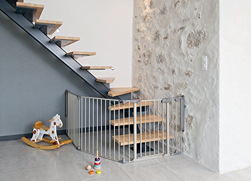 FarmaBabyCadile's tweet photo. Corridoi, vetrate, caminetti, scale... proteggi il tuo bimbo con un cancelletto di sicurezza.

Rivenditori #Safety1st @safety1st 
#Cadile #Biancavilla #SanGiovanniLaPunta #Catania https://t.co/uZ5ywZeRFh