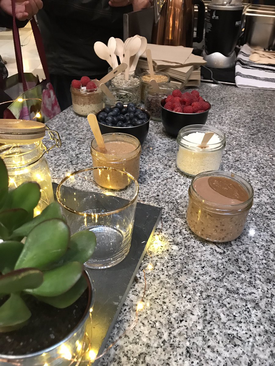 notetoiris's tweet photo. Has anyone else been to see @bexfastpots at Westfield this weekend? Loving the limited edition unicorn pot 🖤🦄 #vegan #bexfast #London https://t.co/wJXyLHHBHm