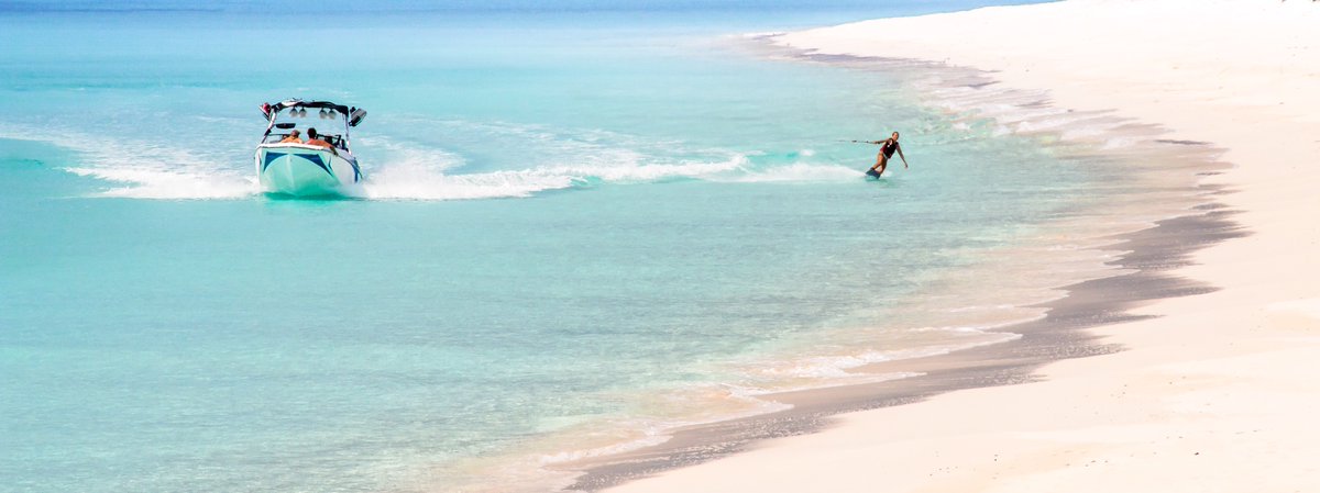 Sunday Funday!! #waketowaketc #turksandcaicos #beautifulbynature  #wakeboarding #axiswake #saltlife #islandlife #SundayFunday