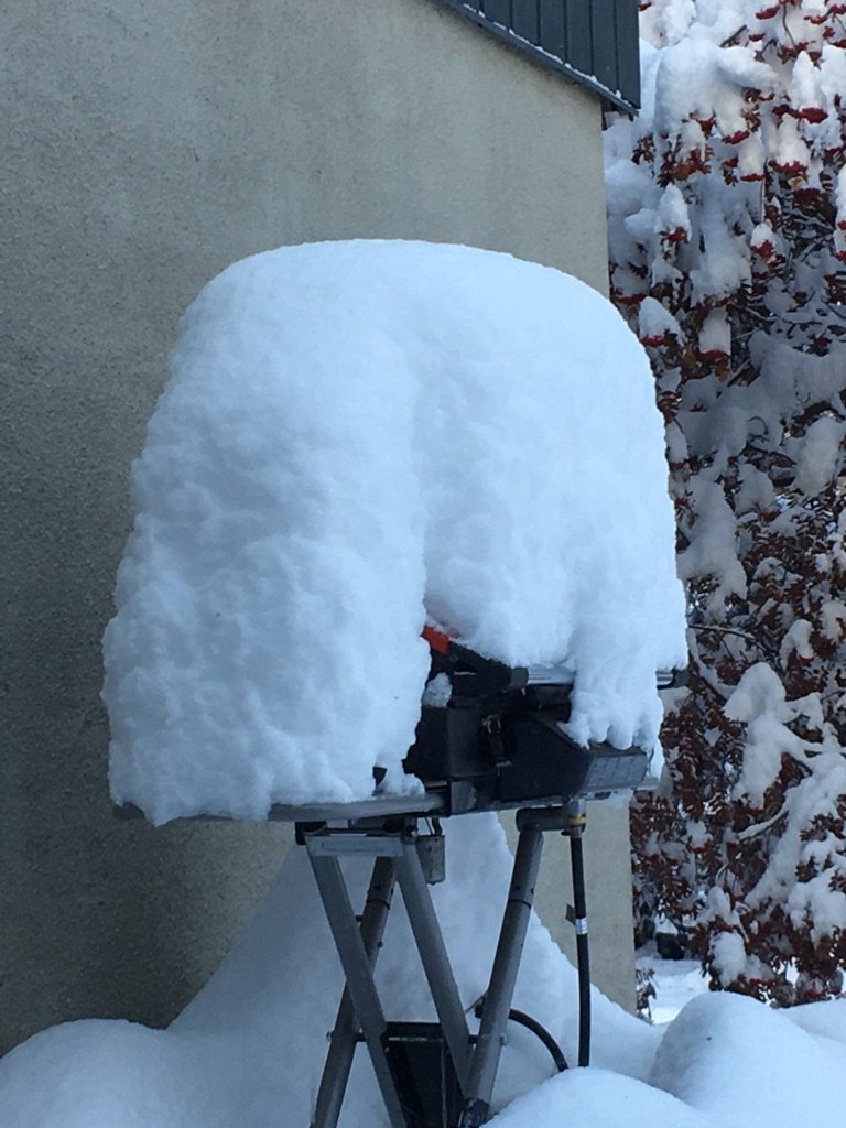 ABStormChaser's tweet photo. My Dad's BBQ in Smithers BC #holysnowbatman https://t.co/1kEADrBkzF