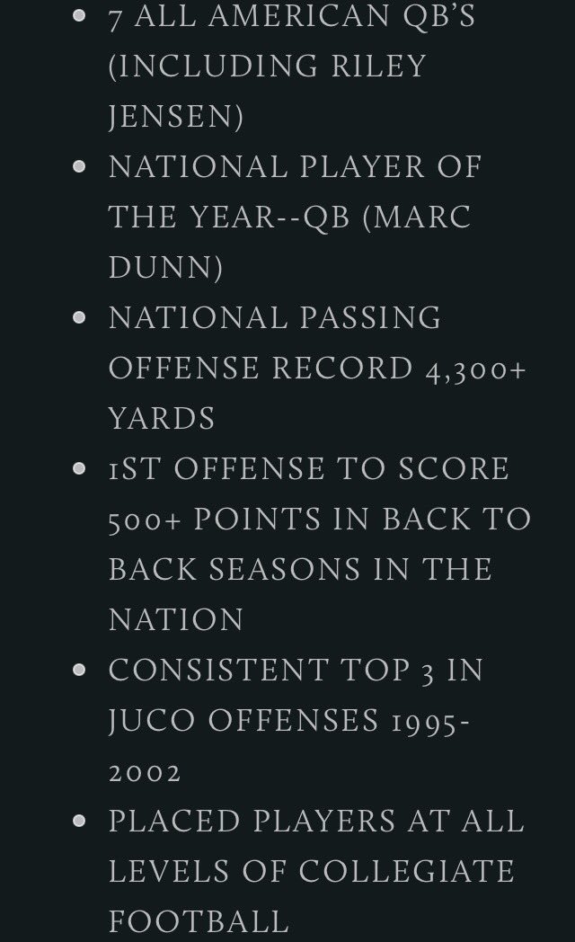 LarsonCoach's tweet image. His resume speaks for itself but let's add an elite 11 quarterback and a state championship at lehi high school! @kalanifsitake @UtahCoachWhitt  #Hire #timeforchange #offensivemindset #thegreat #OC