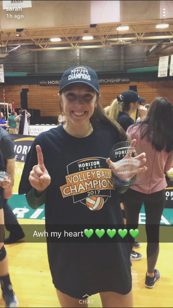 degeorge22's tweet photo. CHAMPS💚💚 https://t.co/jKSvLUIDEb