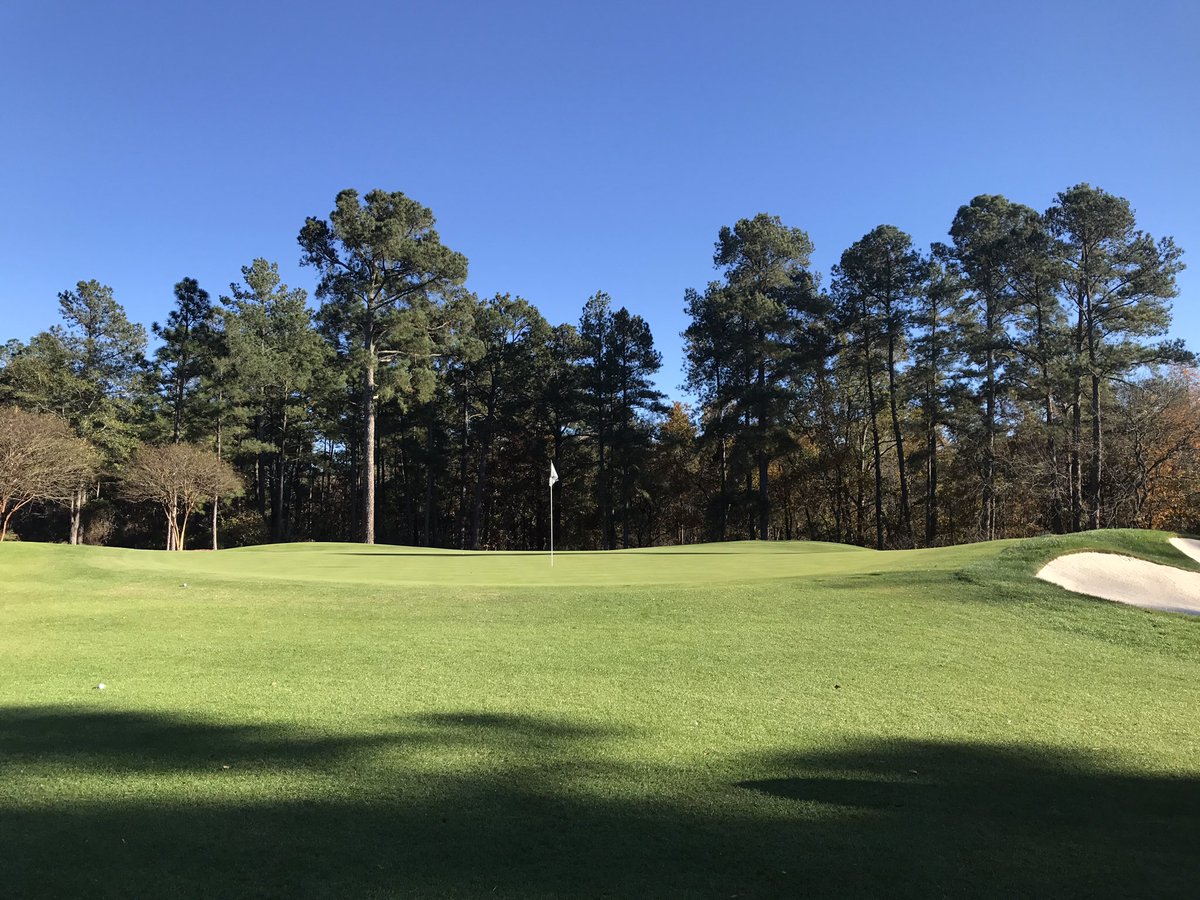 TheVacationDR's tweet photo. Forget how much I love these #GeorgiaPines What a treat today to get to head a little north of #Florida and play a world class course! https://t.co/y4sj3fBiqk