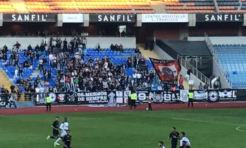velhaguardapt's tweet photo. #ultrasportugal 🇵🇹
MANCHA NEGRA
Académica de Coimbra x CD Nacional
19-11-2017 https://t.co/Wyihtvnyu2