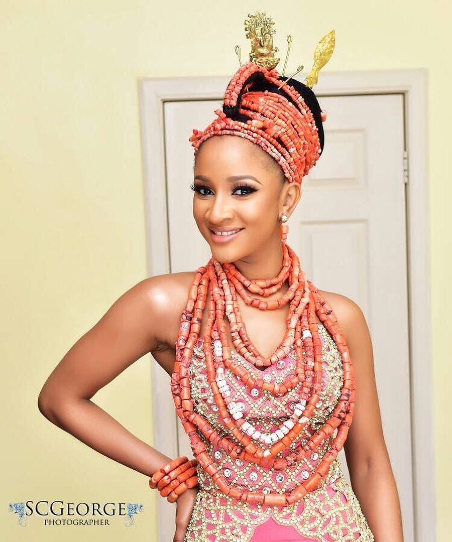 #BAAD2017 Photos from Banky W and Adesua Etomi's traditional wedding