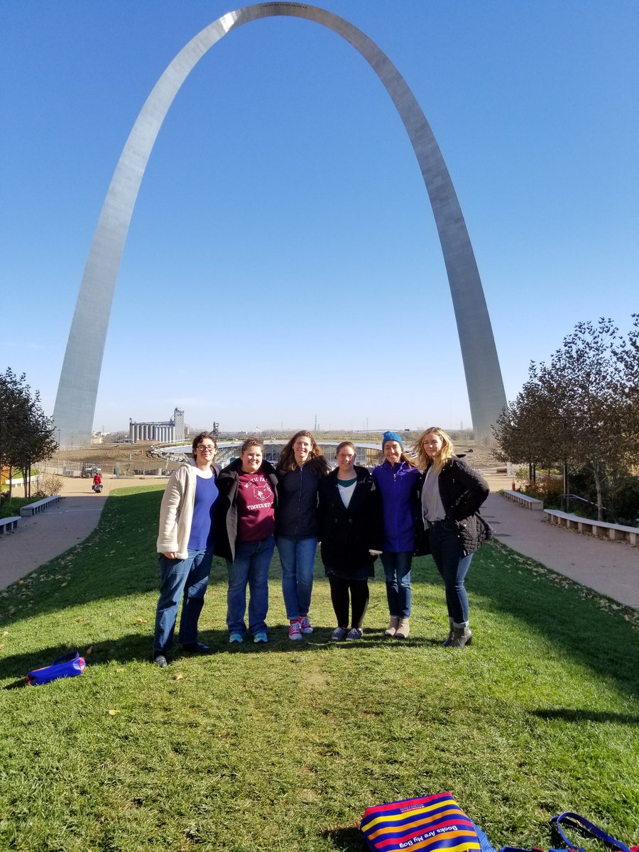 mimjournal's tweet photo. @millersvilleu English ed and social work students touring St. Louis between #alanconference  events #alan17

Bring back ideas for #madeinmu! #mimcpj https://t.co/cjnnYzXrv9