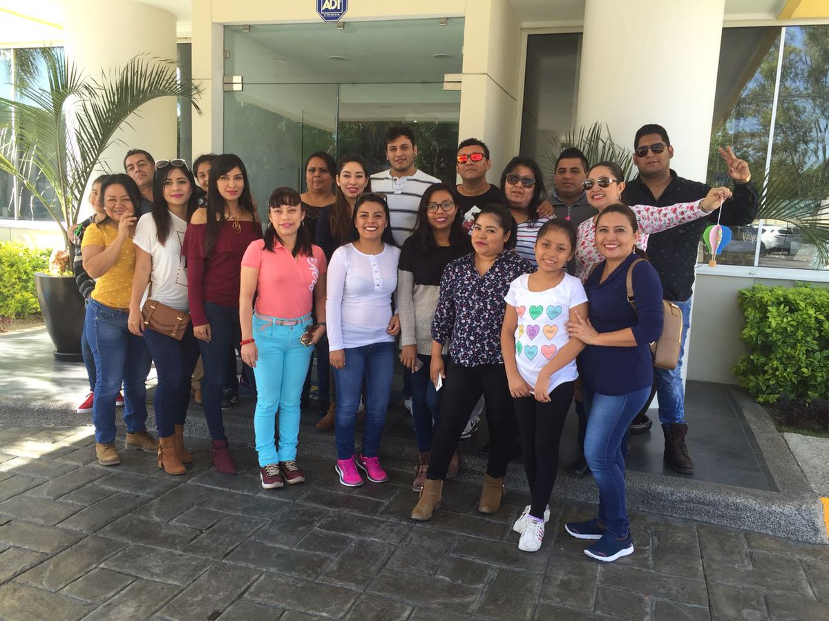 ChiapasIncentiv's tweet photo. #CityExpressLeón nos dió la bienvenida al #FIG2017LEONMX @CityExpressMX https://t.co/bY5e3b0Onf