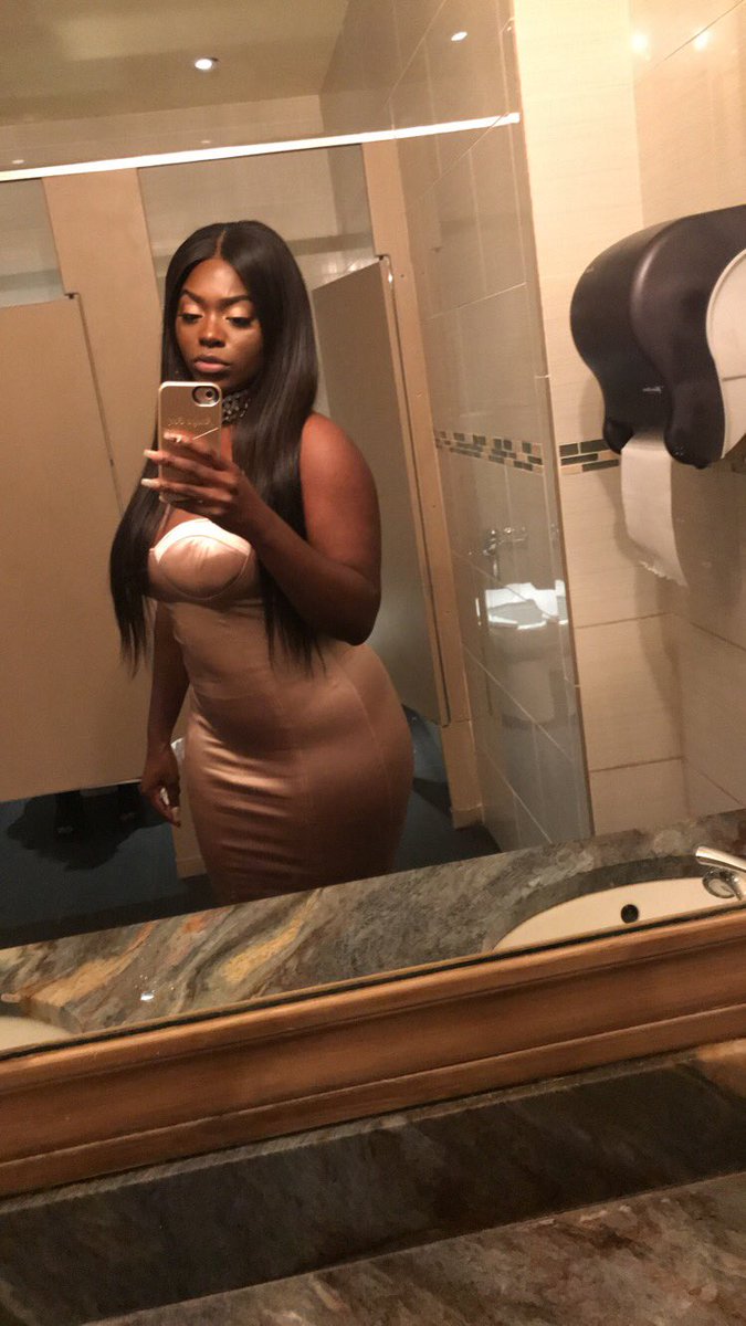I_WomanOfColor's tweet photo. Dinner Dress https://t.co/1tAqsDISNK