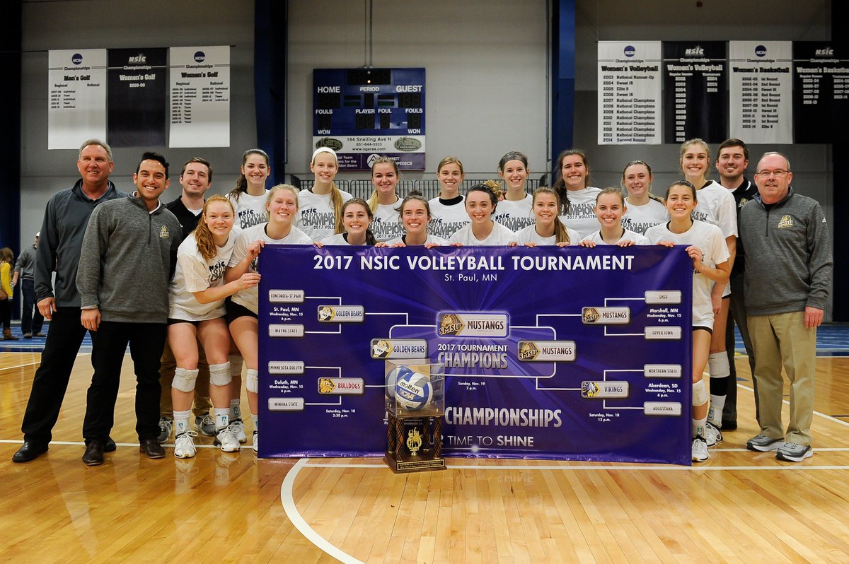 SMSUMustangs's tweet photo. @SMSUVolleyball are @NorthernSunConf Tournament Champions for the first time since 2012!

(Credit: Justin Oakman Photography | https://t.co/QzMZr7gQfy)

#LetsRide🐴 #NSICvb https://t.co/TKicYvL7zF