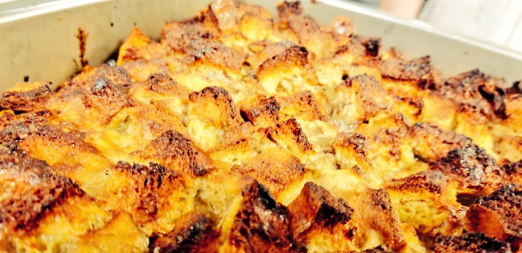 ShelbyChefs's tweet photo. Sunday Brunch @ShelbyCrossing Legacy Neighborhood with Some Special Requests for Chef Jeff. Mary S. Wanted This Pumpkin Chocolate Cake Featured in Good Housekeeping and Eugene B. Had a Hankering for Some Banana Bread Pudding #Trilogyliving #Brunch #NMRocks @tfreardon1 https://t.co/bBaoqU7eTA