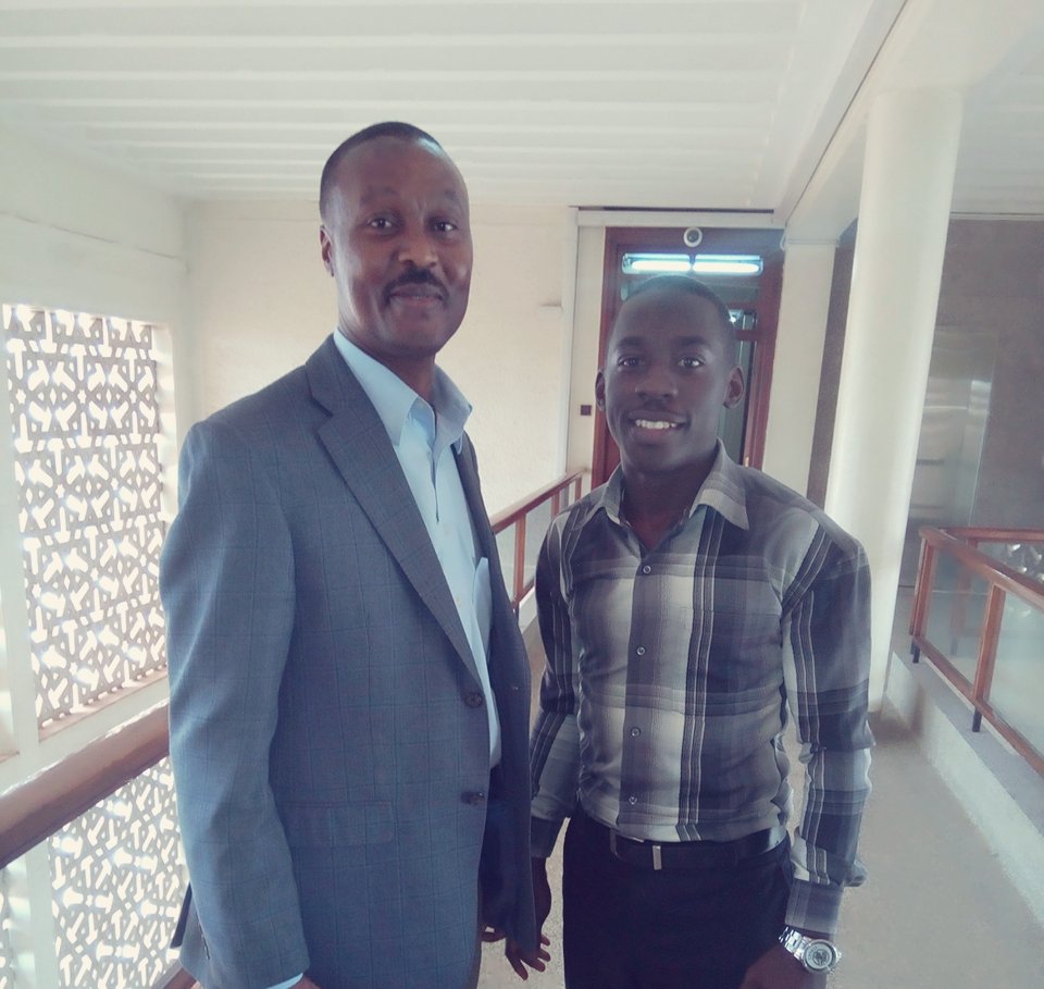 MaleMosesSyza's tweet photo. #FDCDebate @kizzabesigye1 @mugishamuntu .We have stayed too long at this mountain.This is our time to break camp and advance to the future https://t.co/p4LVU1ebjq