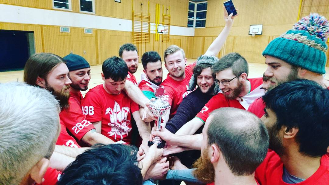 wales_mens_rd's tweet photo. WE HAVE A TROPHY 🏆
Diolch yn fawr Germany, Sweden and Finland for three gwych games, and cariad mawr to all of the officials and volunteers for a fantastic tournament. Da iawn to our epic squad of skaters, coaches and volunteers for all their awesomeness too. Cymru am byth! https://t.co/ISilCGO1cM