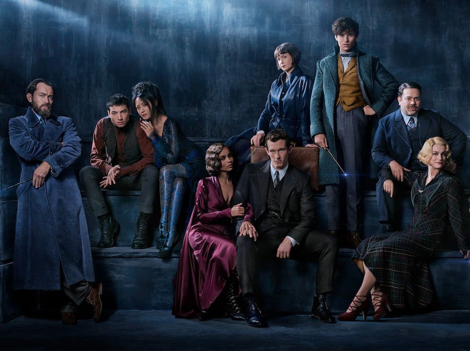 bintelharam's tweet photo. The cast of #FantasticBeasts looks so good! #FantasticBeasts2 #FantasticBeastsTheCrimesOfGrindelwald #FBAWTFT2 #FBAWTFT #FantasticBeastsAndWhereToFindThem #HarryPotter https://t.co/c6tAcwy2HY
