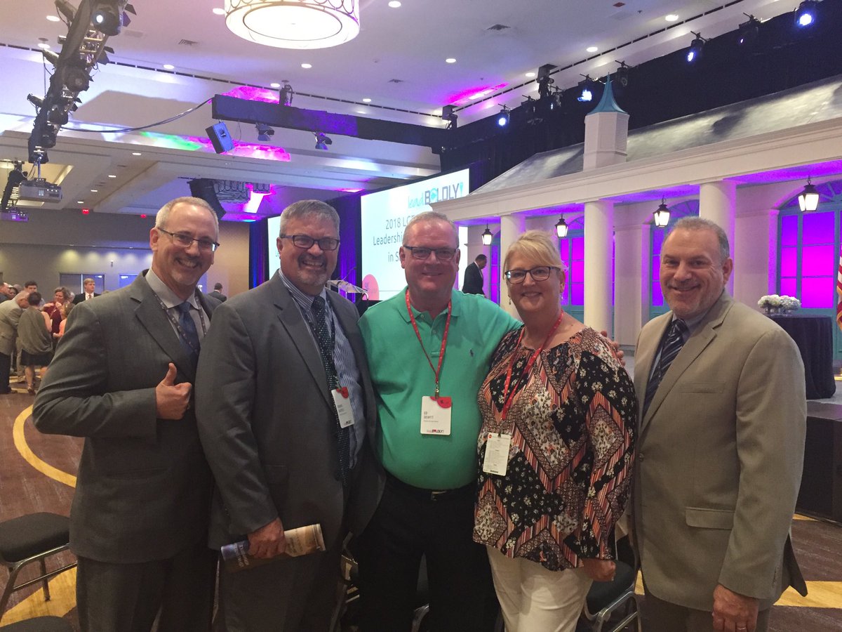 DJamesReichard's tweet photo. @FLGA_LCMS #ThankYou @LCEF_ : #FLC2017 was another successful one!
@GregoryWalton & @FLGA_LCMS Team look forward to @visitsandiego ! https://t.co/Wg4Zw992Vl