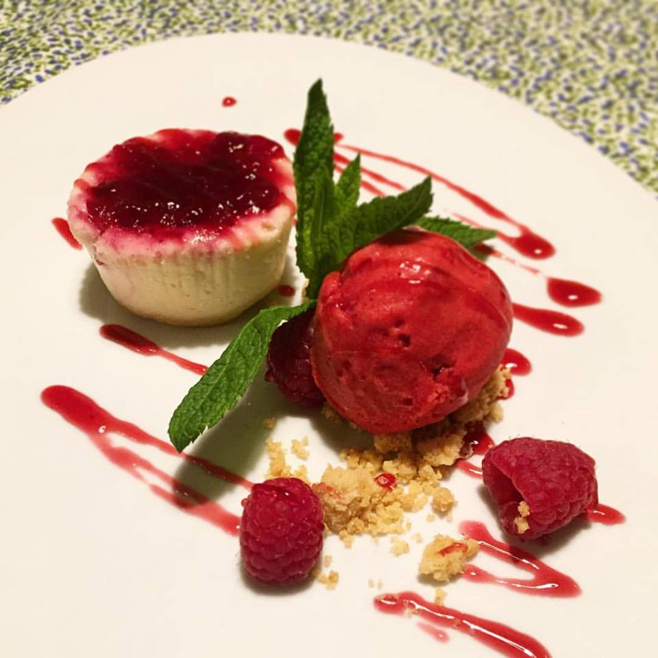 cafebegur's tweet photo. Estem decidits a endolcir-vos el sopar d'aquest diumenge! #Begur #Costabrava #restaurant #menu25€ 🕣 19.30 h a 23.00 h ☎️ 972) 62 36 48 https://t.co/qccKJGhvf9