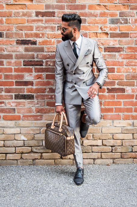 TBRBeardGame's tweet photo. Beard Style Of The Day.💪
Keep following us for more beard content.
#thebeardrevolution #getyourbeardgamestrong #LouisVuitton #RayBan #SteveMadden #H&M #CK #EphApparel https://t.co/puamQ2VD6t