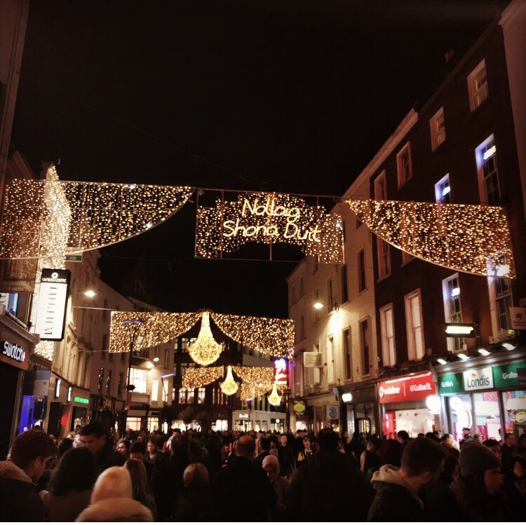 radionova100's tweet photo. It’s official!🎄@DublinTown #DublinAtChristmas https://t.co/p0i87eI4Pp