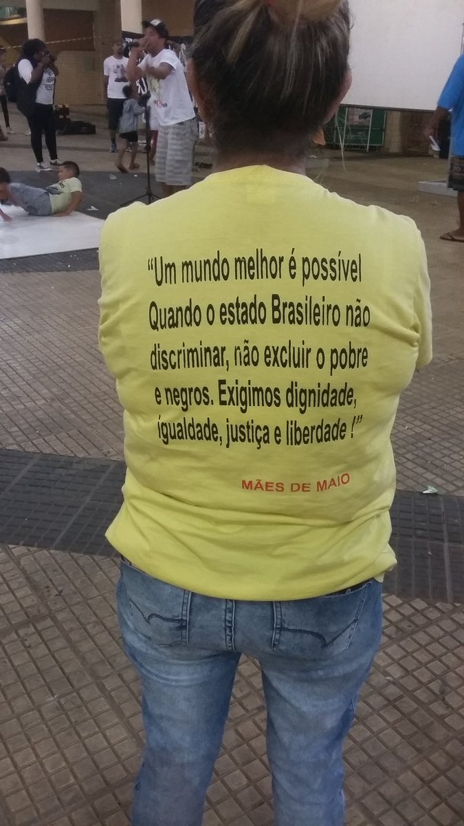 curtasantos's tweet photo. #15CurtaSantos no Mercado Municipal de Santos. 3a. edição do "União Gera Transformação". #maesdemaio https://t.co/EO9BtP0EP1
