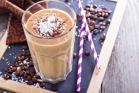 TrainWithBain's tweet photo. Almond Coconut Mocha Smoothie? Yes, please! https://t.co/BKaxZpkomV #drinkclick #clicknation #coffeeyescoffee #butfirstcoffee https://t.co/2nGvtmx2ov