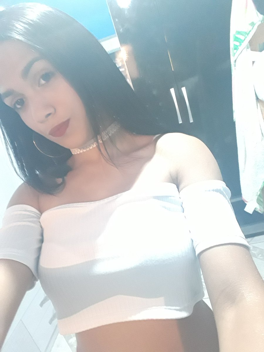 LarissaC_0's tweet photo. #CDCEUFUI 💋😽 https://t.co/DYLJrurxA1