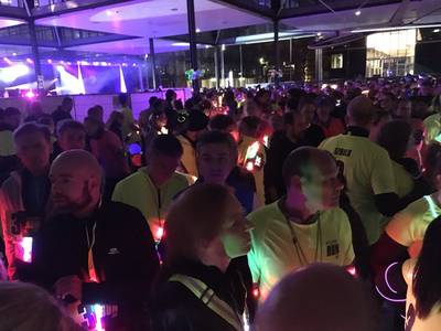 Derde keer Glow Run in Eindhoven met surealistische elementen dlvr.it/Q1pBhS