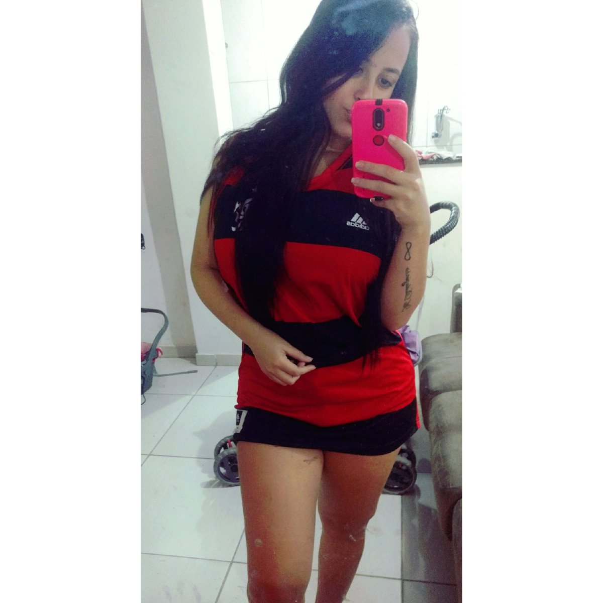 dessacrf95's tweet photo. Talvez eu não saiba explicar se nasci Flamengo ou se o Flamengo nasceu em mim!!! 🖤❤️ #Flamenguista #Flamengata #Flanatica #BoraFlamengo #Flamengo https://t.co/mAaGogf3Il