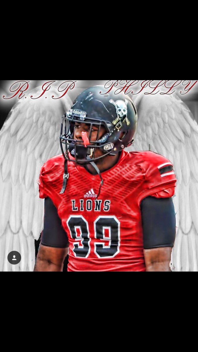 henniehen_12's tweet photo. Heaven gained a dang good one. We don't always understand why, but God has a plan for everything. We love you Philly! #LongLive99 #Family https://t.co/Vk0Og8SL26