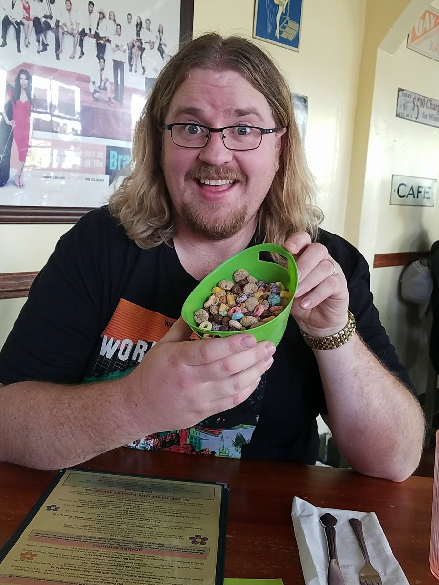 <a href="/o7Meadowhawk/">Meadowhawk</a> and I found an awesome brunch place that has cereal as their hors d'oeuvres!
