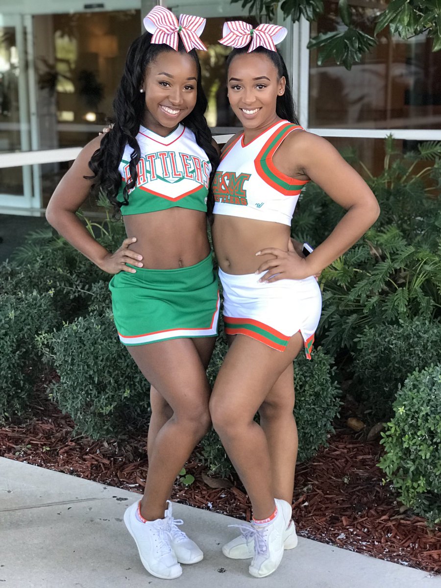 SoFocus_ImaFord's tweet image. Lawd...RT @iamky_: Cookman girls can&apos;t even compare✨ #FamuCheer