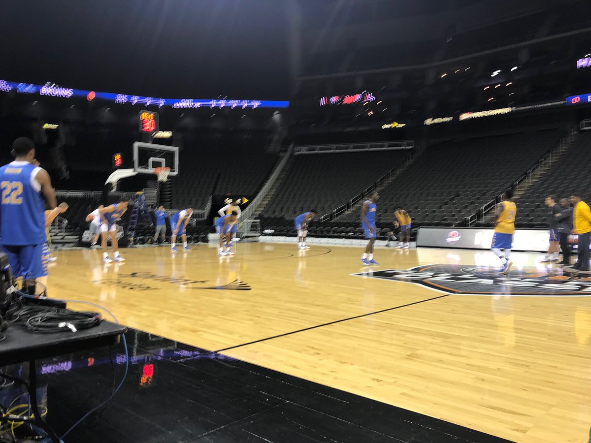 franfraschilla's tweet photo. Watching @UCLAMBB practice @TheCBE Classic. Bruins traveling 25,000 miles in pre-season. #frequentflyermiles https://t.co/jd0i5yVVFu