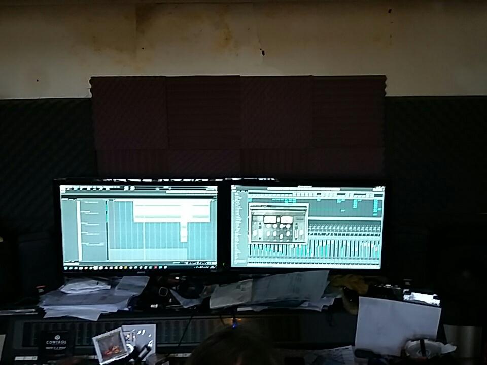 SorryForNothing's tweet image. Mix time at Mill Studios #potectandsurvive