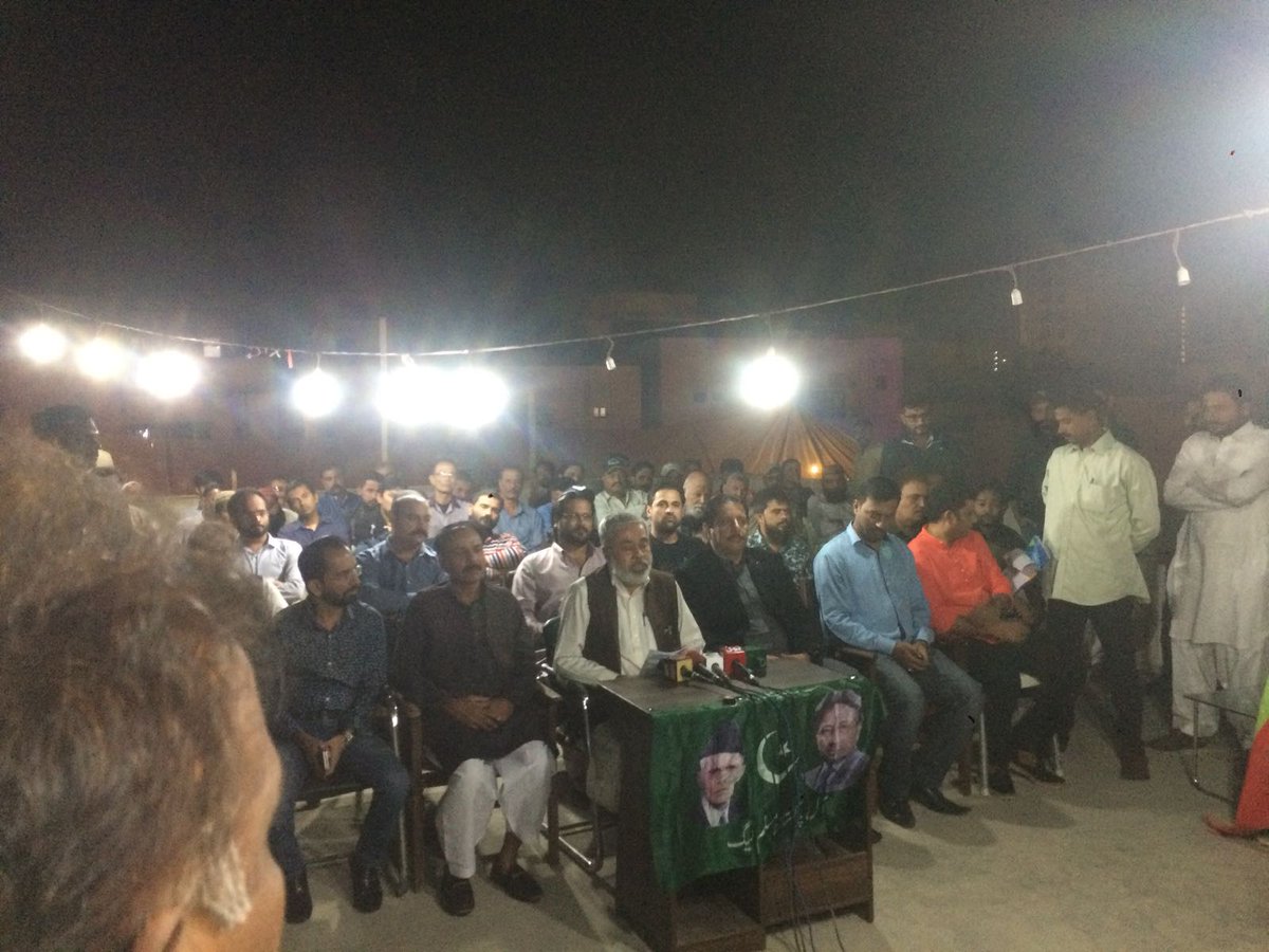 APML_EAST's tweet photo. Warm welcome the bundle of great political workers #DistEast & #DistCentral belongs from @MQMPKOfficial #PMLF & @PTIofficial join @APMLOfficial_
@dramjadapml @P_Musharraf https://t.co/Ms2f3x2aMP