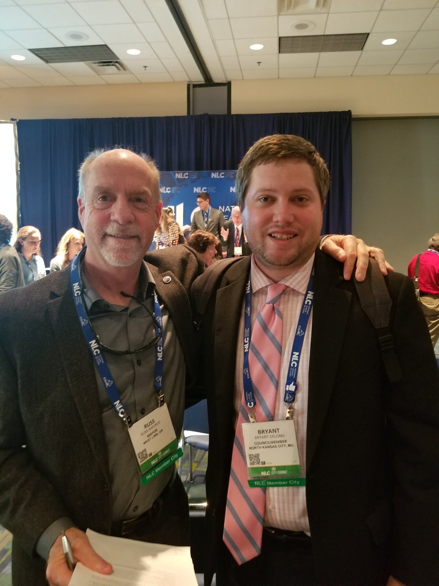 bryantd23's tweet photo. Had a great week collaborating with Mayors and Councilmembers from all over country in Charlotte at the @leagueofcities #CitySummit17 https://t.co/IeUS0SFRus