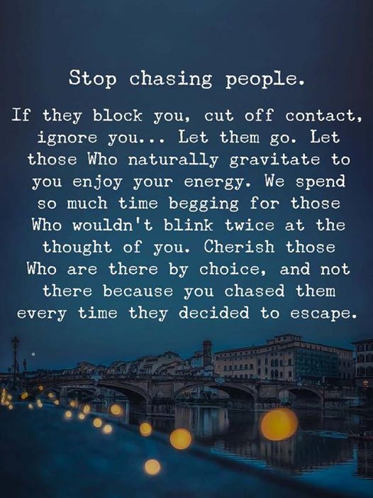 OneStepGrl's tweet photo. This showed up the other day and thought how poignant it was to what was happening lately... #StopChasingPeople #Reflection https://t.co/yzKT0cLXQk