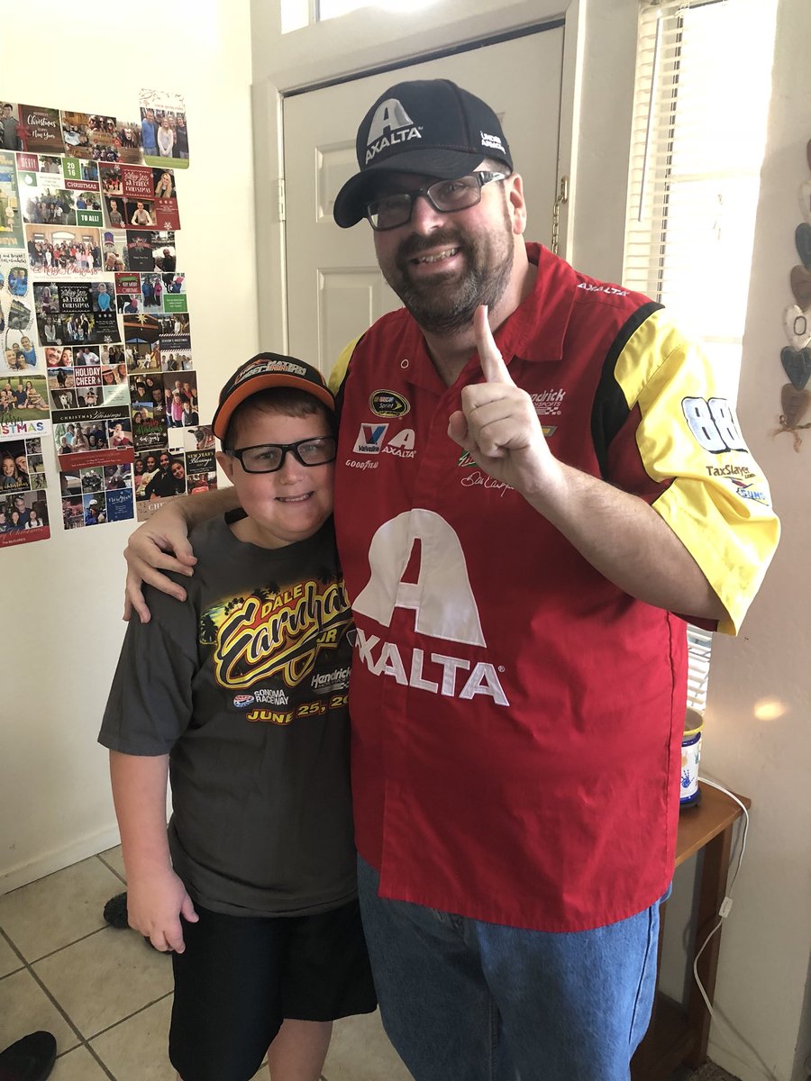 BakoEMT47's tweet photo. @JRMotorsports supporting @DaleJr one more race #Appreci88ion #lap8 https://t.co/4Q372ASlDn
