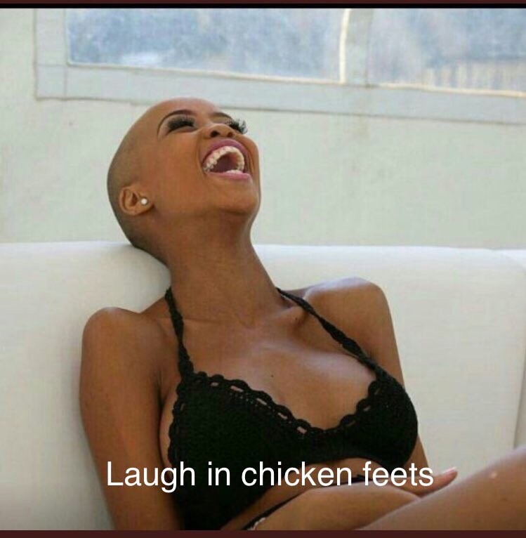 Simmo_Dumisa's tweet photo. Same WhatsApp group 😂😂😂#FindLoveWithKholi https://t.co/ViK0FAqomC