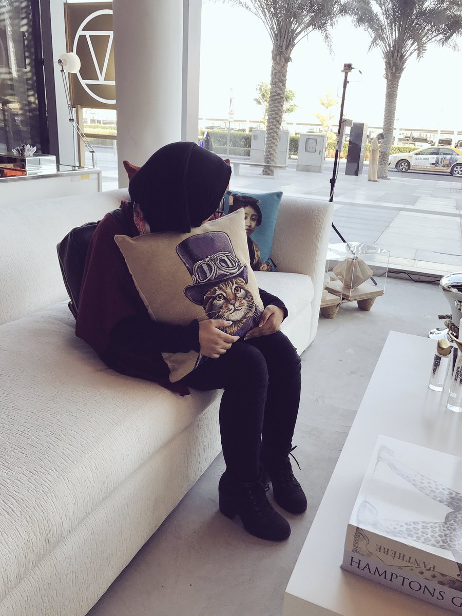 OtulbXO's tweet photo. #DUBAIDESIGNWEEK2017 memories ๐โฅ๏ธ https://t.co/1PfM1jjm25